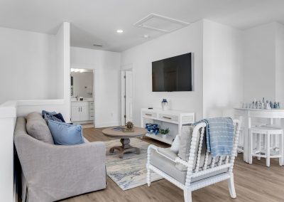 33 Serene Way